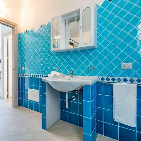 Affittasardegna-casa Marina Nyaraló Olbia